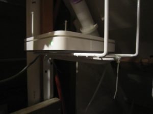 Build a Utility Shelf for Your Mac Mini, Time Capsule, or Airport Extreme Base Station, etc.